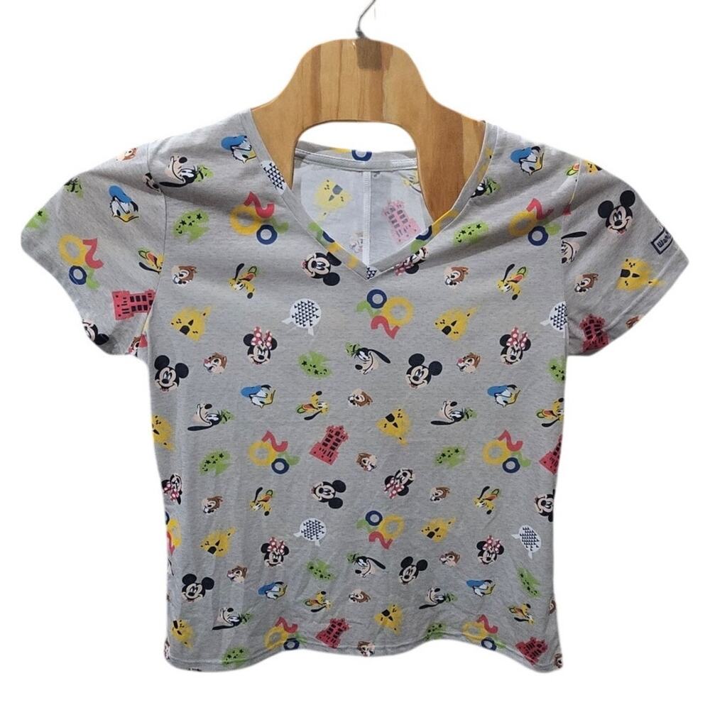 Walt Disney World Mickey Mouse & Friends 2020 V Neck T Shirt Womens XL NWT